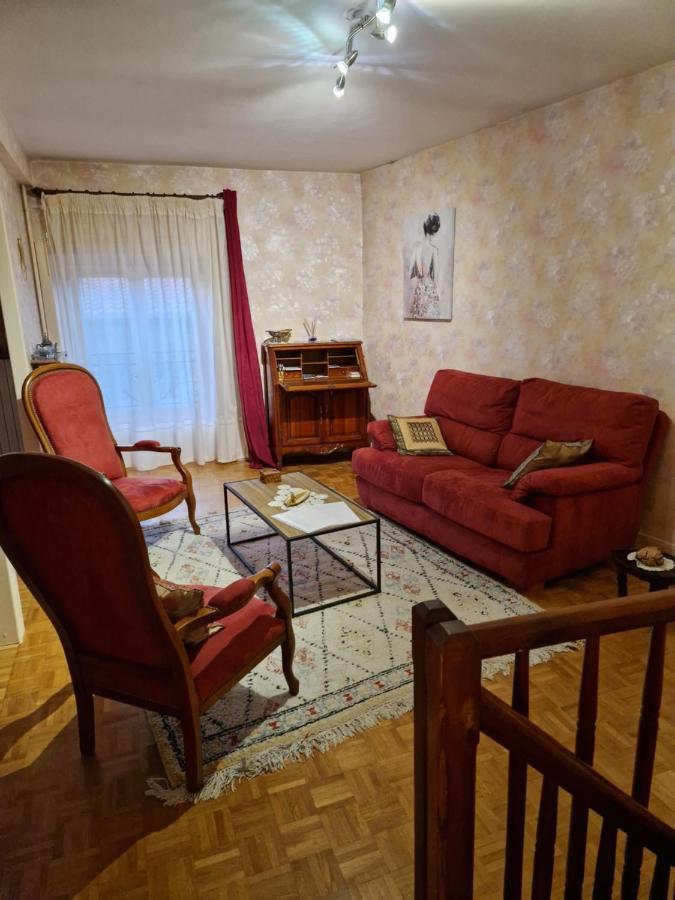 Appartement 120 M² Duplex Coeur Historique Au Calme Le Puy-en-Velay Exterior photo