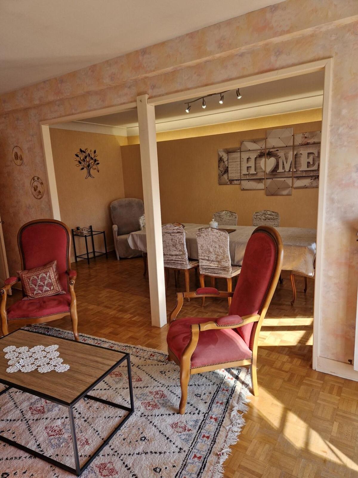 Appartement 120 M² Duplex Coeur Historique Au Calme Le Puy-en-Velay Exterior photo